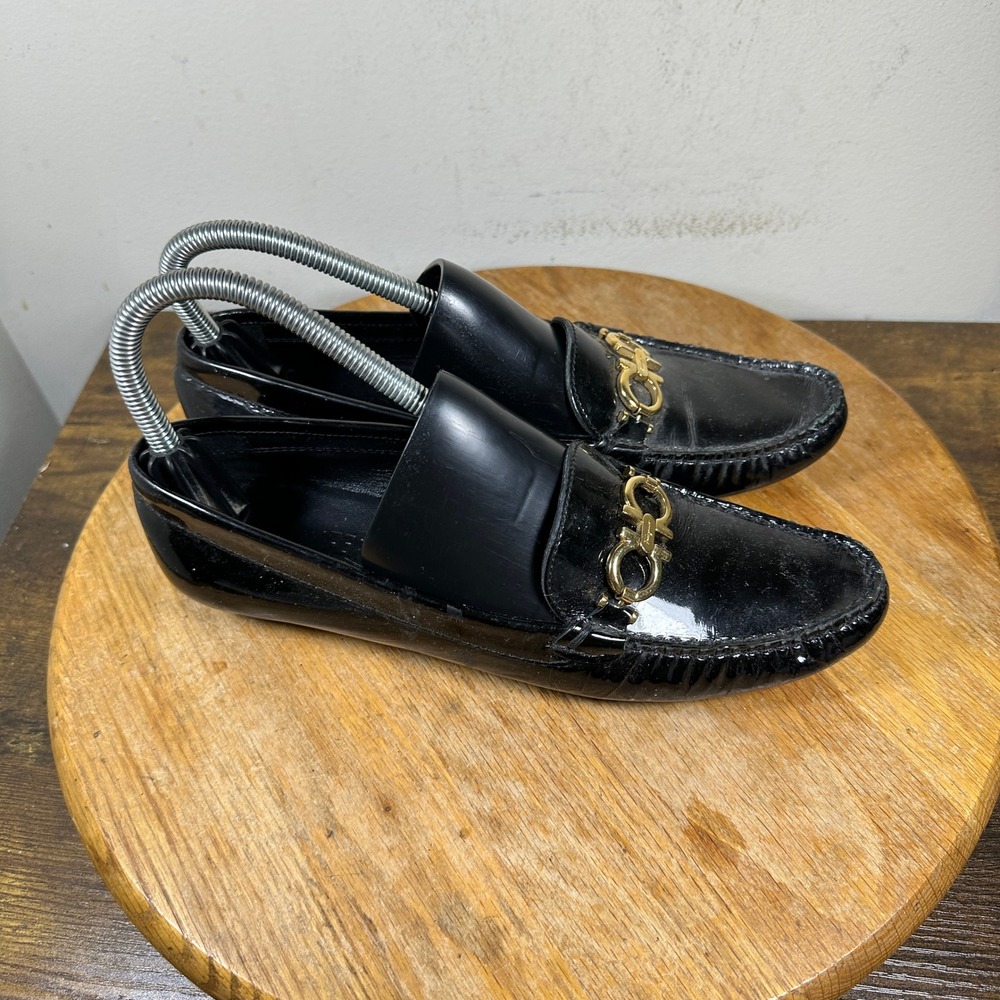 Salvatore Ferragamo Black Patent Leather Gancini Loafers 16397 8.5 2A Narrow